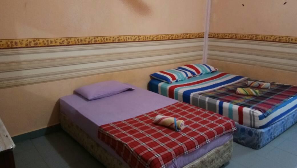 לנגקאווי Chenang Lodge Motel מראה חיצוני תמונה